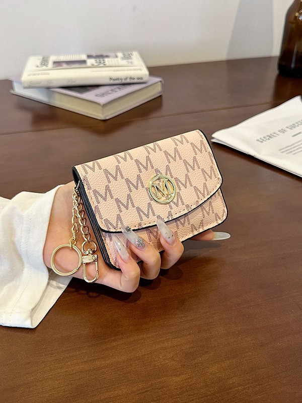 Retro Monogram Print Faux Leat - Monogram Keychain Leather 리뷰 및 가격