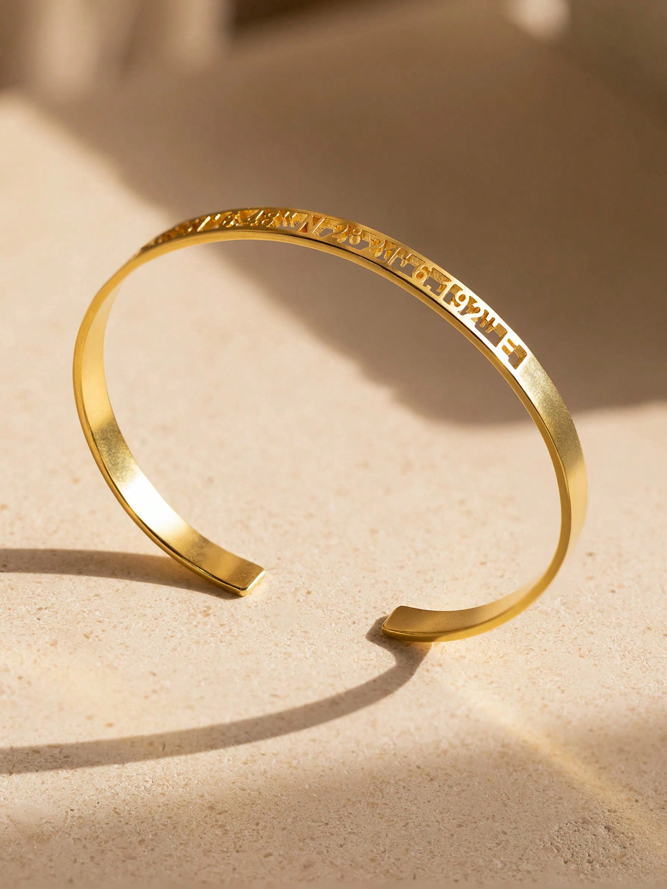 Custom Date Coordinate Roman N - Coordinates Bracelet 리뷰 및 가격